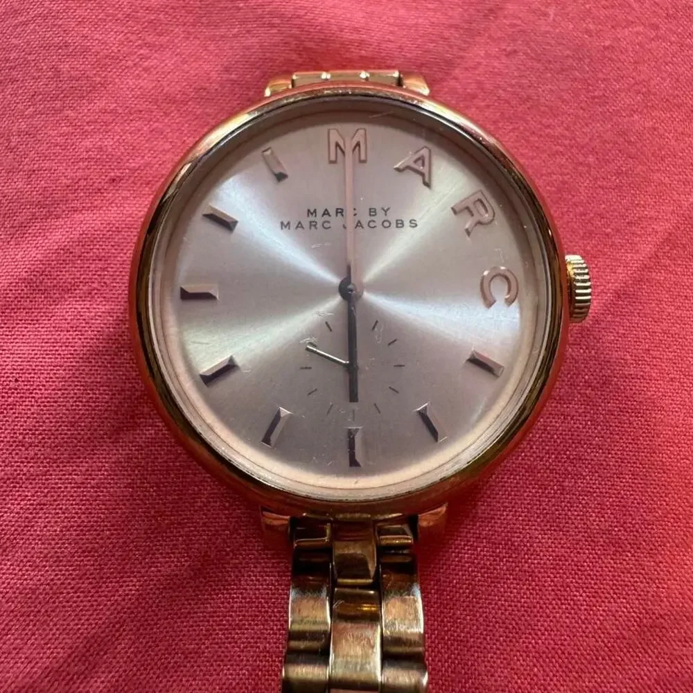 Marc by Marc Jacobs Rose Gold-toned 